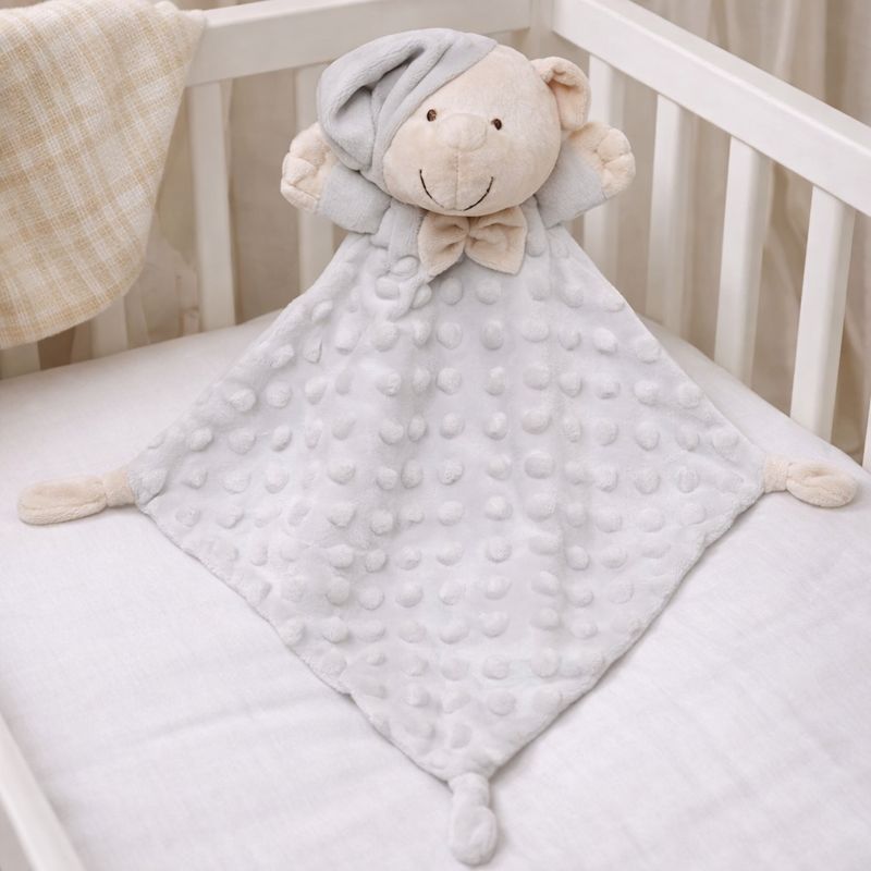 MUÑECO GRIS